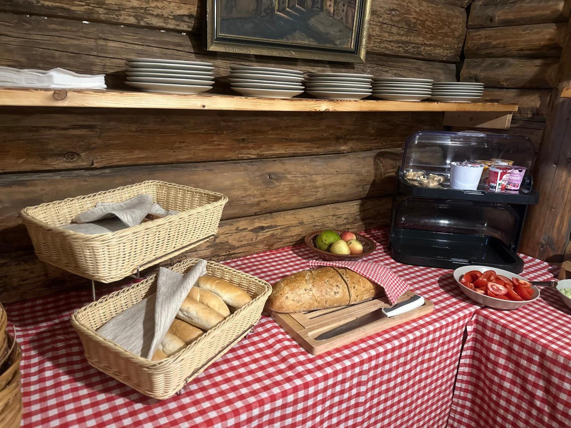 Gasthof Gazdovsky Dvor S Mini Wellness Bešeňová