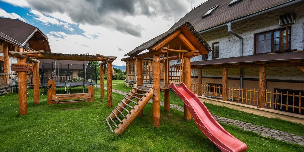 Gazdovsky Dvor S Mini Wellness Gasthof *