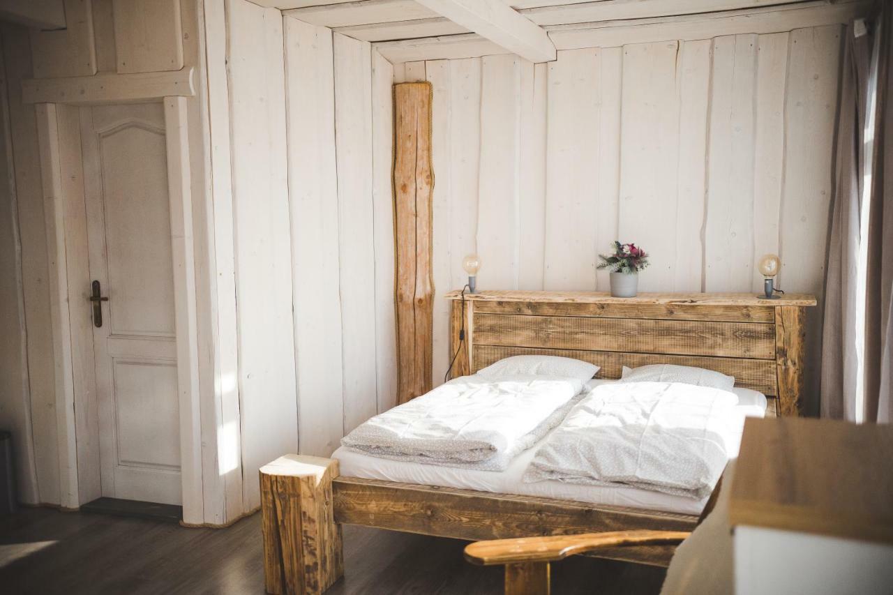 Gazdovsky Dvor S Mini Wellness Gasthof